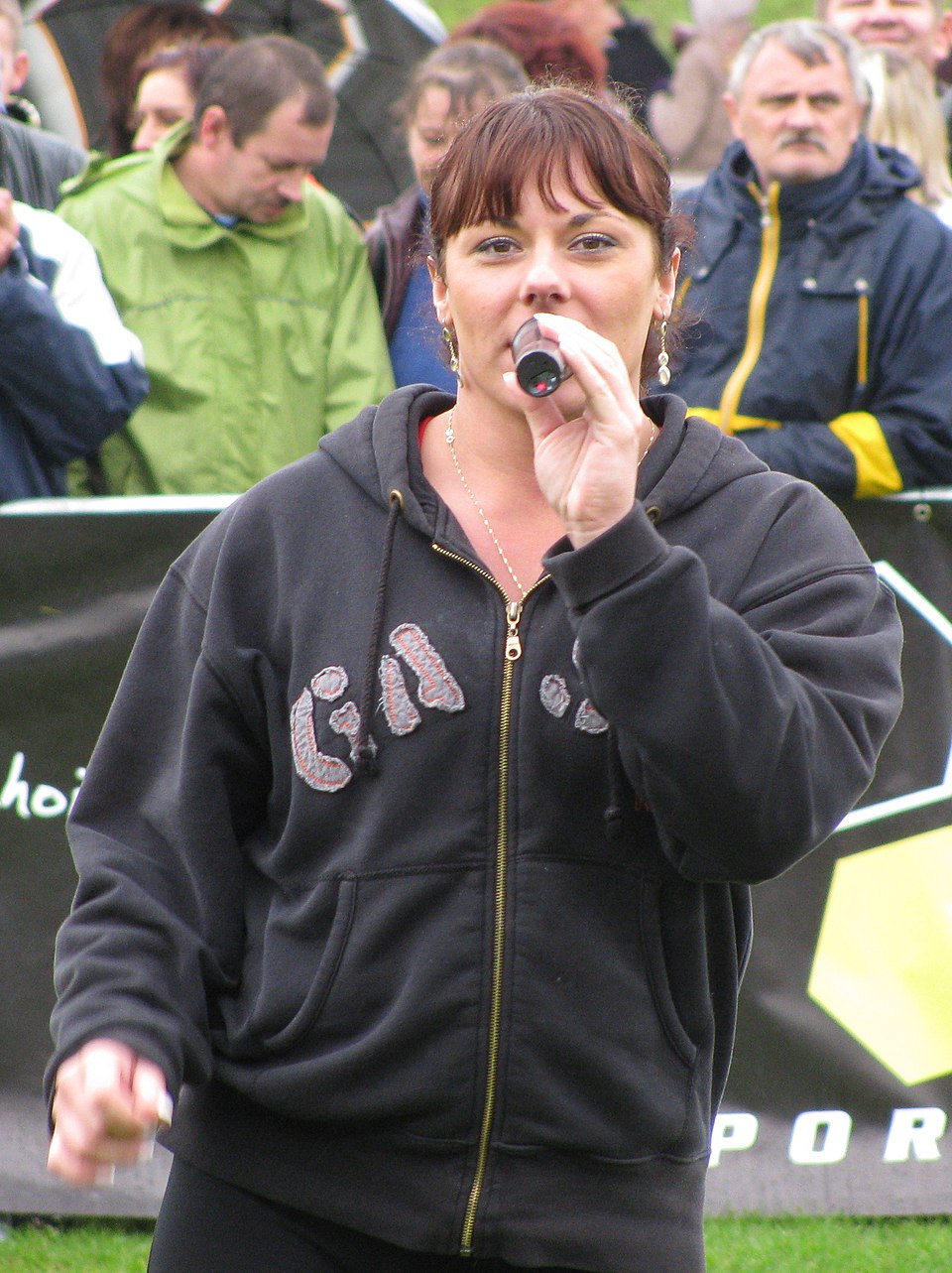 Illustration: Frequently Asked Questions About Cycling Nutrition For Keto Athletes