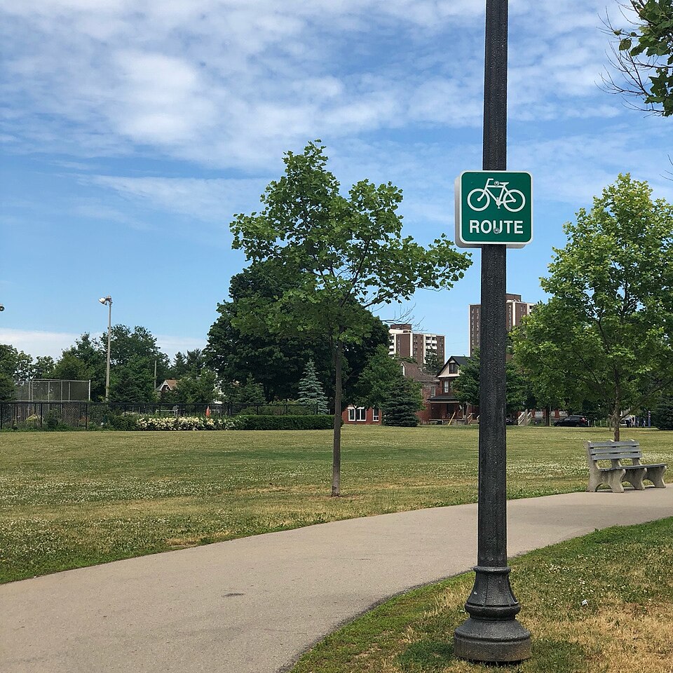 Illustration: Frequently Asked Questions About Cycling Routes