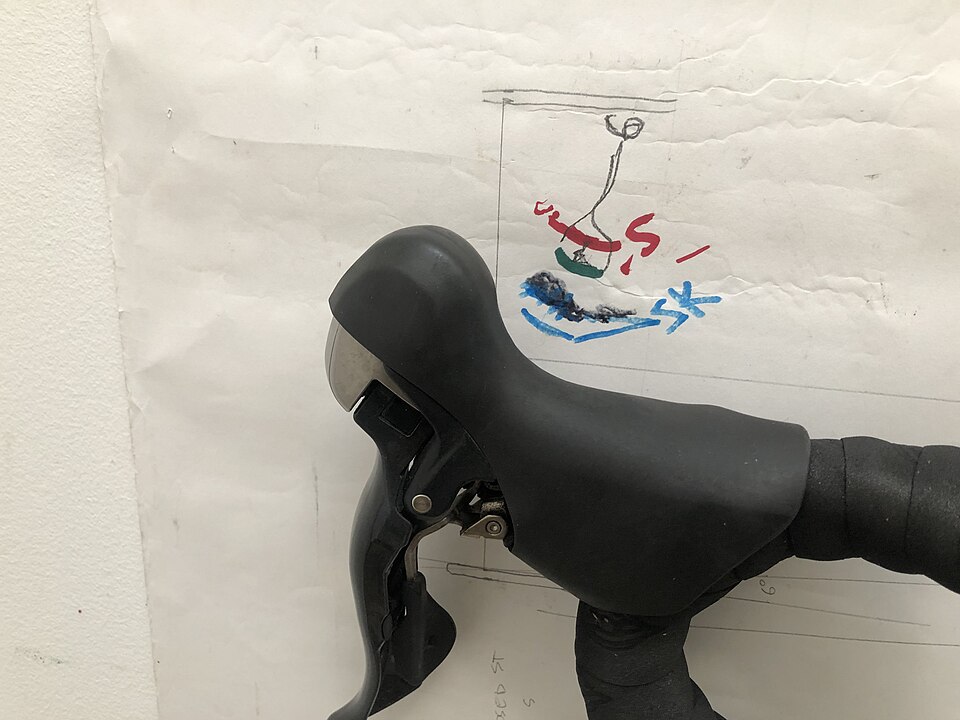 Illustration: How to Measure Your Sit Bones for Perfect Saddle Width Illustration: How to Measure Your Sit Bones for Perfect Saddle Width