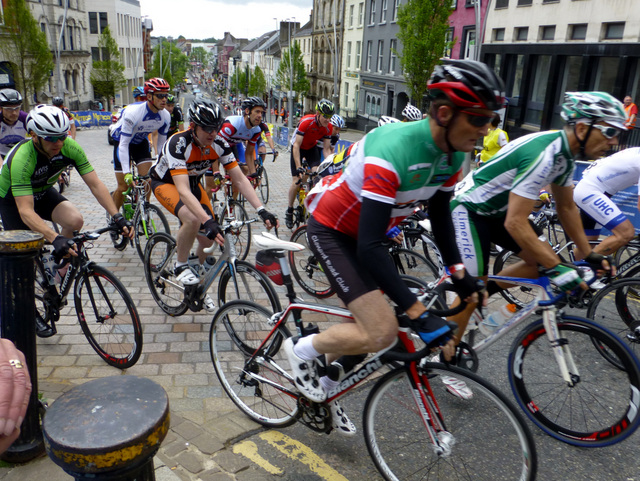 Illustration: The Path to Earning a National Championship Title