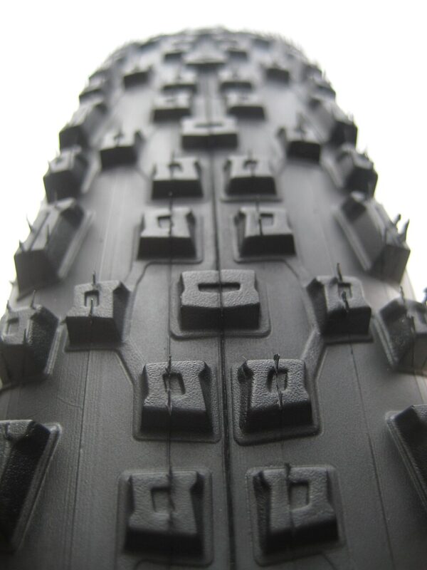 Illustration: Why Lower Pressure Makes You Faster in 2026