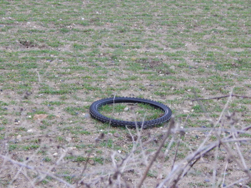 Illustration: Why Modern Endurance Cycling Uses Lower Tire Pressures Illustration: Why Modern Endurance Cycling Uses Lower Tire Pressures